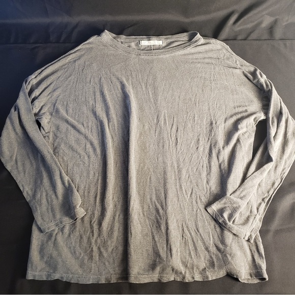 We The Free Tops - We The Free Grey Long Sleeve Blouse Women’s‎ XS
